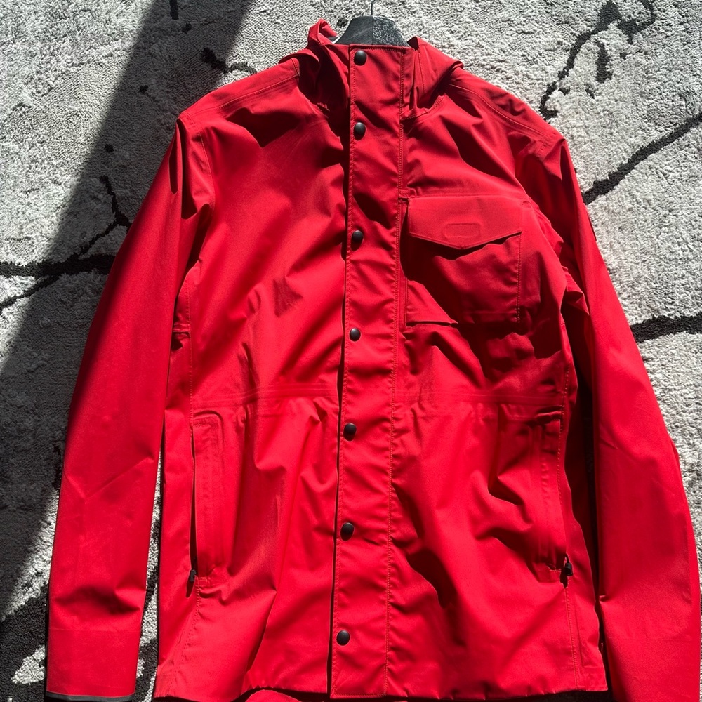 Canada goose rain jacket, men’s medium
